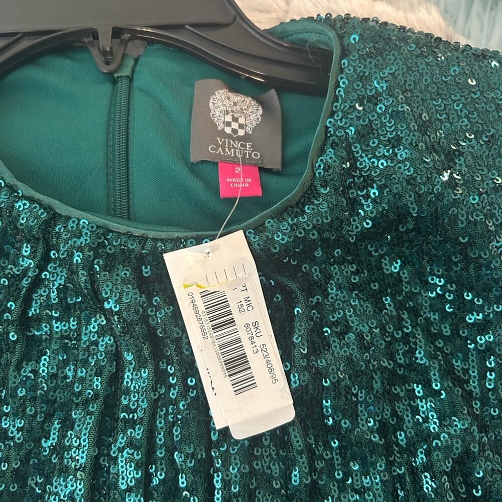 NWT Vince Camuto Hunter green sequin dolman sleeve mini dress, 2 - Picture 10 of 10